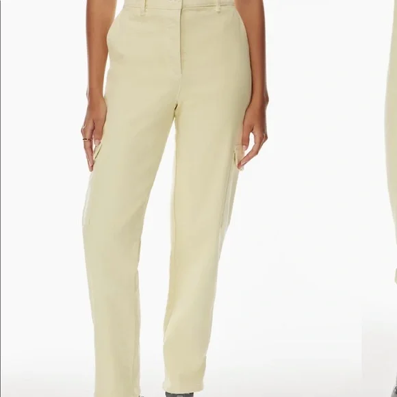 BRAND NEW TRENDY WILFRED ARITZIA CARGO PANTS - Picture 2 of 6